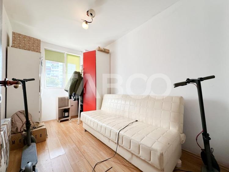 Apartament cu 3 camere decomandat, mobilat în Mihai Viteazul