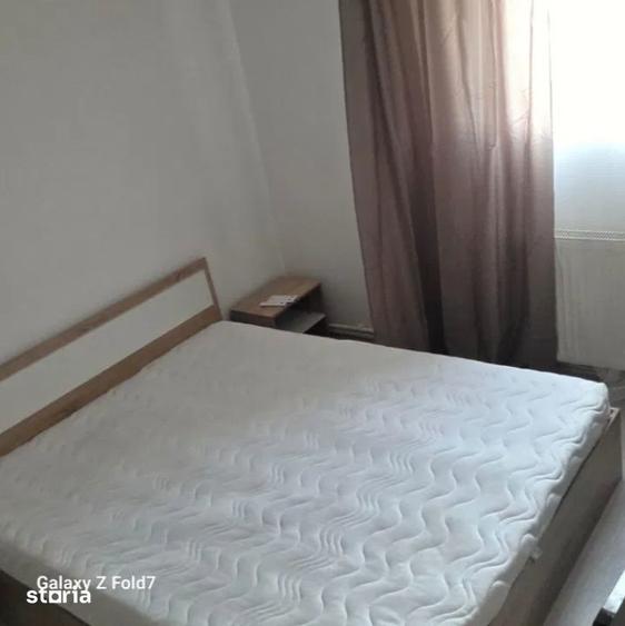 Apartament cu 3 camere decomandat în Bucureștii Noi
