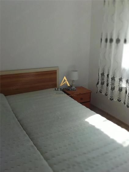 Apartament cu 2 camere decomandat în B-dul București