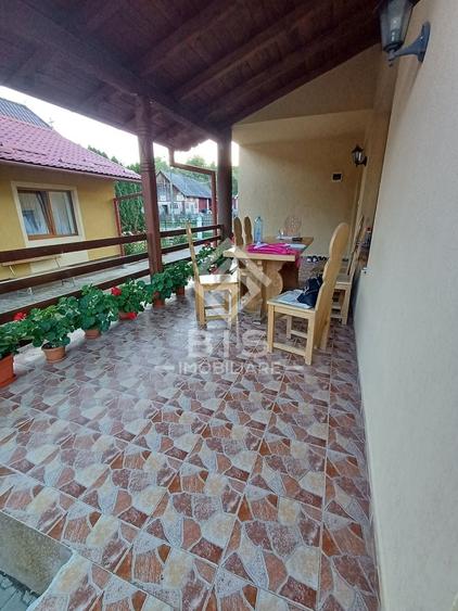Casă individuală cu 5 camere cu Canalizare în Caila