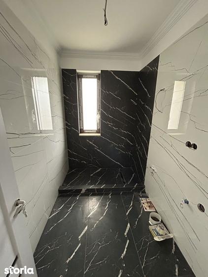 Casă cu 4 camere cu Teren 476 Mp în Central