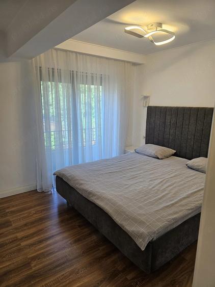 Casă cu Teren 400 Mp în Central