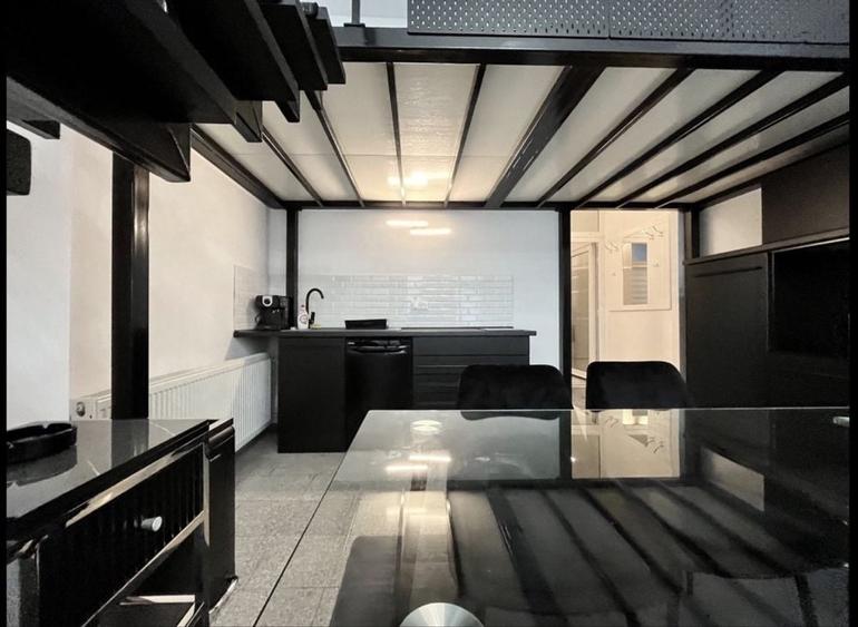 Apartament cu 2 camere nedecomandat în Ultracentral