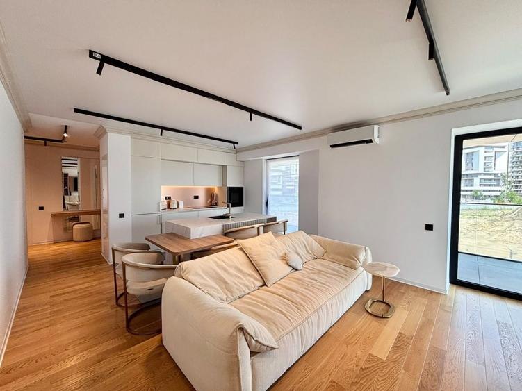 Apartament cu 3 camere, mobilat în Floreasca