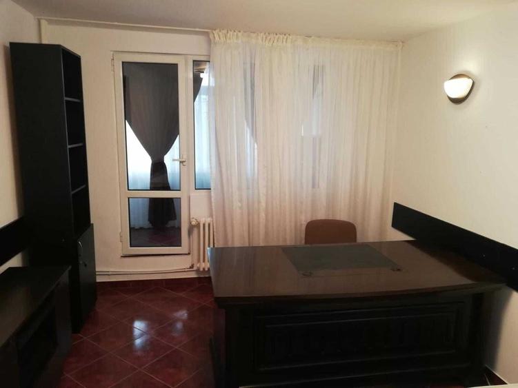 Spațiu comercial, de 35 mp, în Central