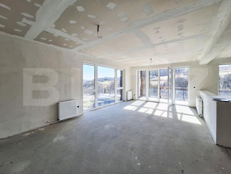Duplex cu 4 camere cu Teren 456 Mp în Stolna