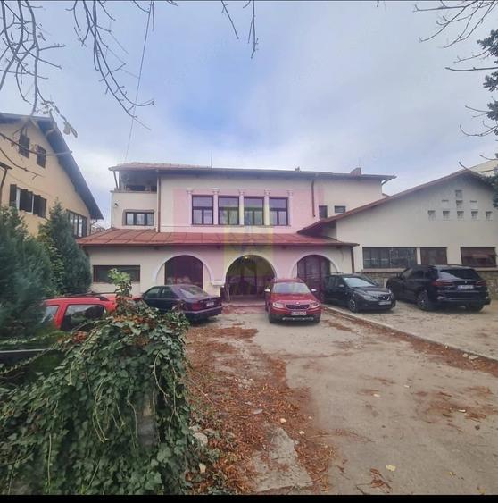 Spațiu comercial, de 711 mp, în Central