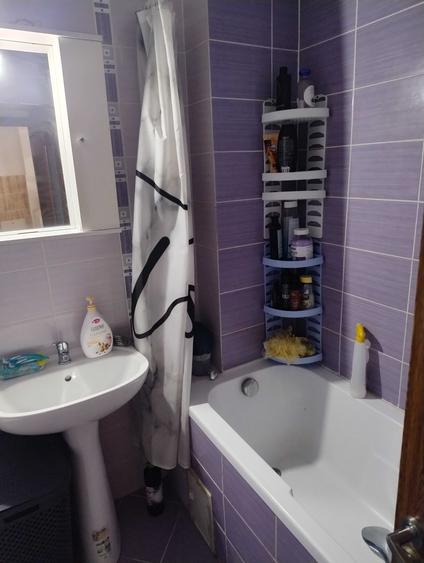 Apartament cu 2 camere semidecomandat în Exterior Vest