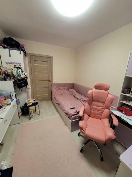 Apartament cu 3 camere decomandat în Tomis III