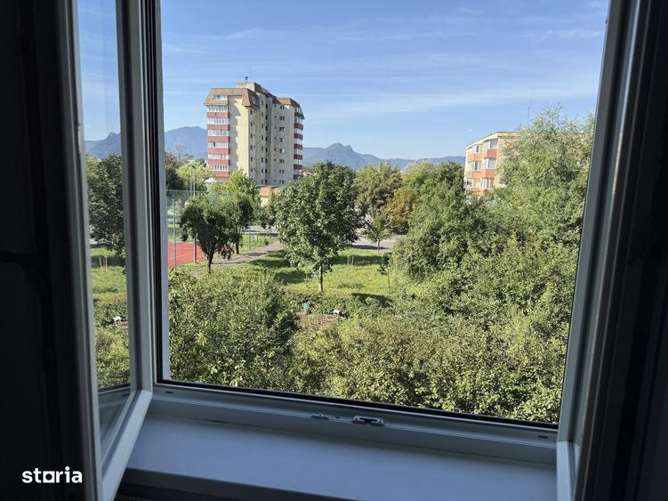 Apartament cu 2 camere decomandat în Triaj