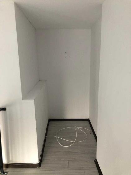 Casă cu 1 camere în Central