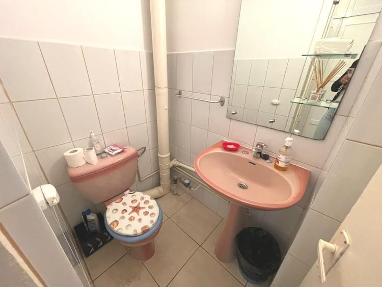 Apartament cu 3 camere decomandat, mobilat în Cetate