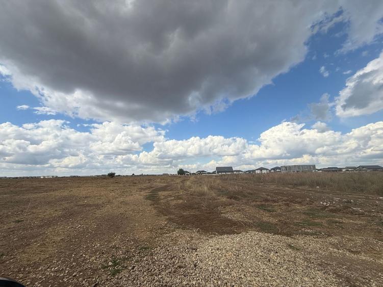 Teren agricol extravilan de 1500 mp, în Central