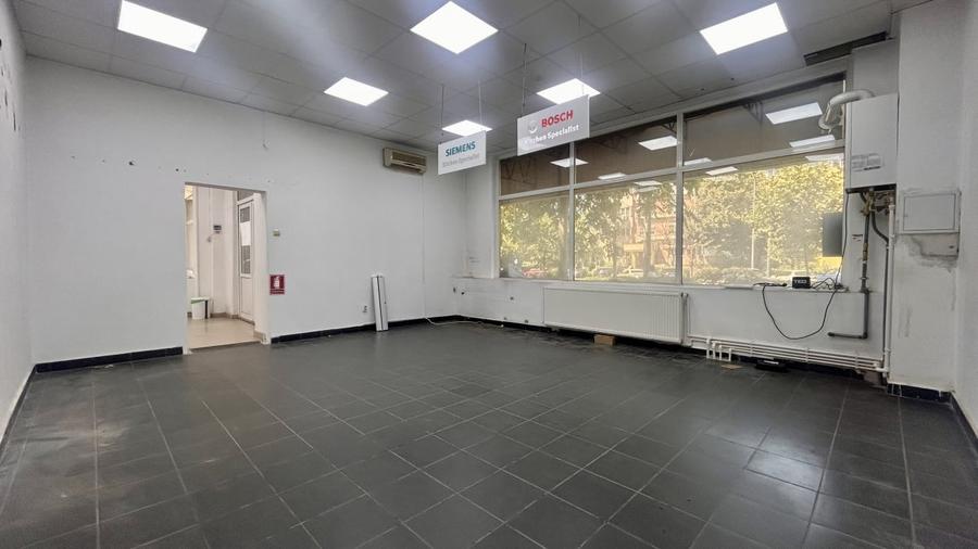 Spațiu comercial, de 178.69999694824 mp, în Inel II