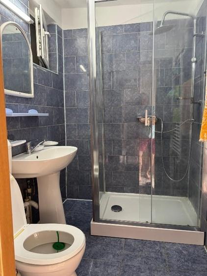 Apartament cu 2 camere semidecomandat în Pantelimon