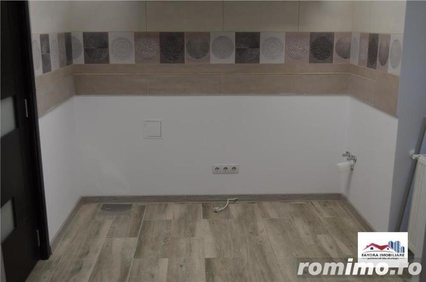 Apartament cu 3 camere decomandat în Tudor