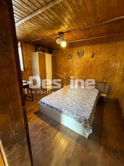 🏡 Casă la curte P+M – Sector 5 cu beci si garaj - 1