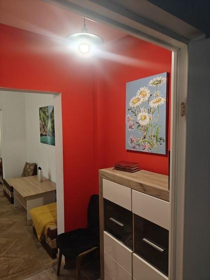Apartament cu 2 camere semidecomandat în Hipodrom