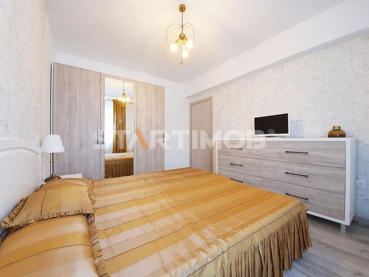 Apartament cu 3 camere decomandat, mobilat în Tractorul