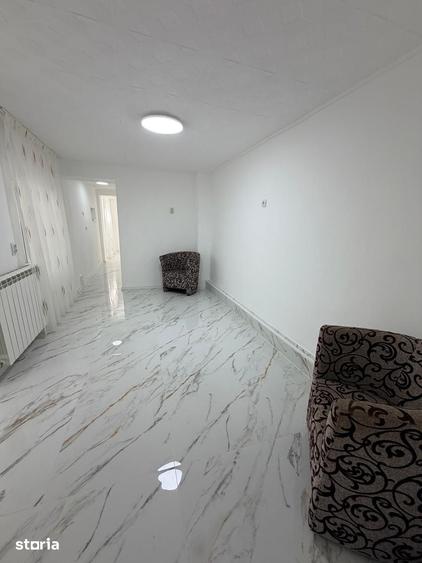 Casă cu 4 camere cu Teren 211 Mp în Central