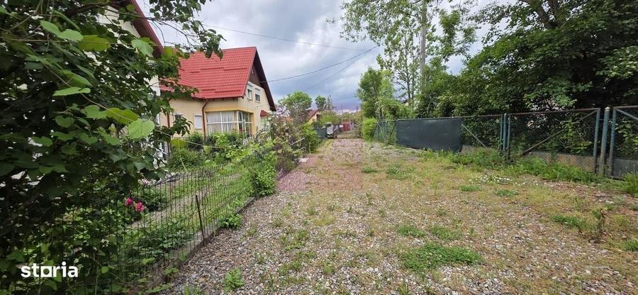 Casă cu 4 camere în Central