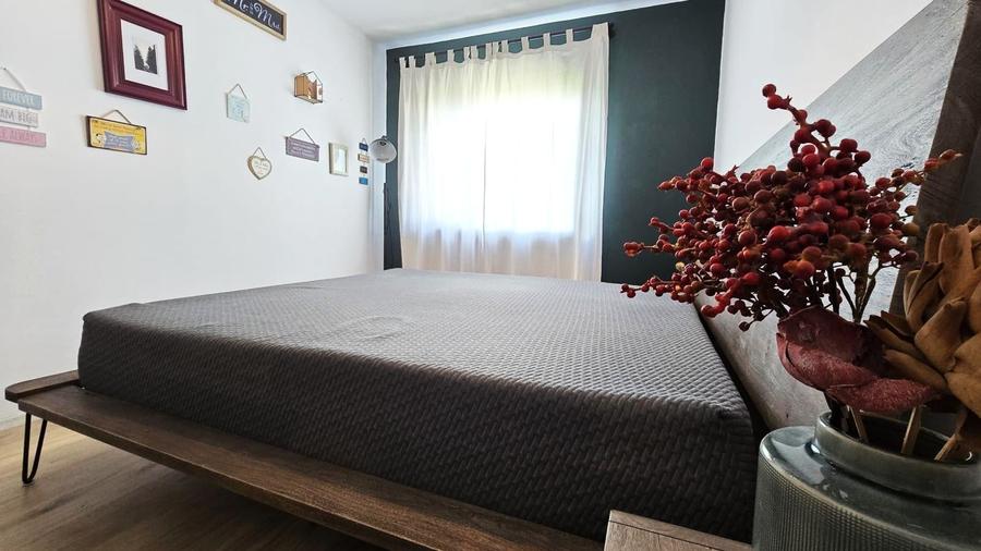 Apartament cu 3 camere semidecomandat în Băneasa