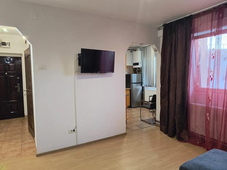 Garsonieră semidecomandată în Central