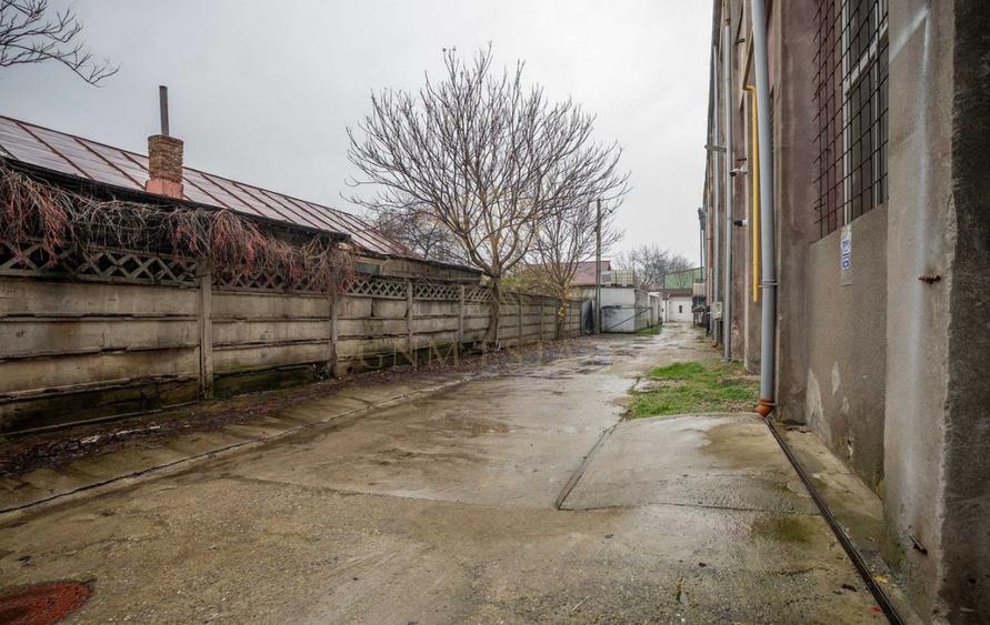 Spațiu industrial, de 700 mp, în Theodor Pallady