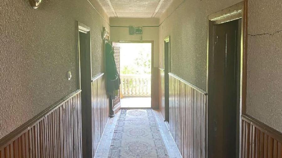 Casă individuală cu 4 camere cu Teren 400 Mp în Moroeni