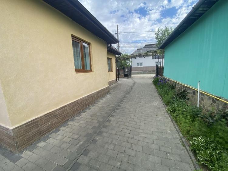 Casă cu 4 camere în Central