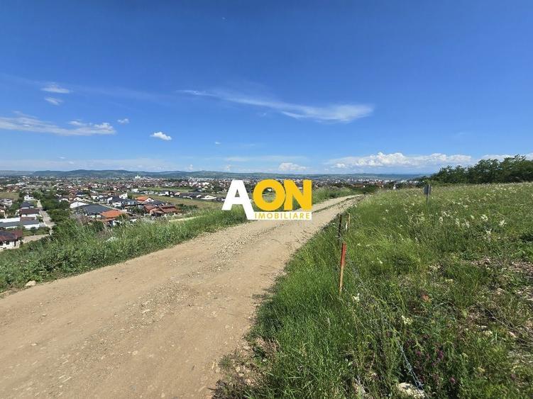 Teren Construcții intravilan de 710 mp, în Micești