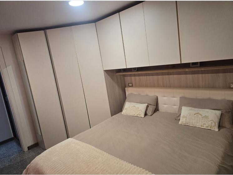 Apartament de vanzare Turceni - 1