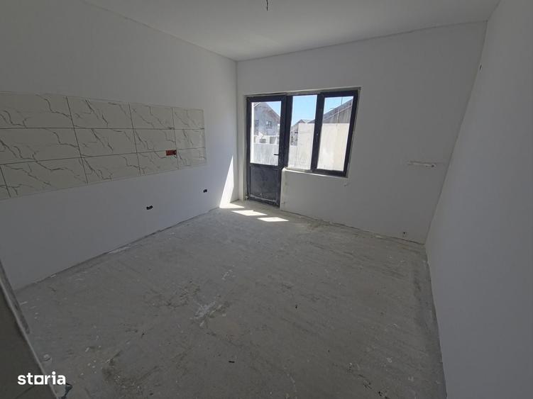 Casă cu 4 camere cu Teren 210 Mp în Valu lui Traian