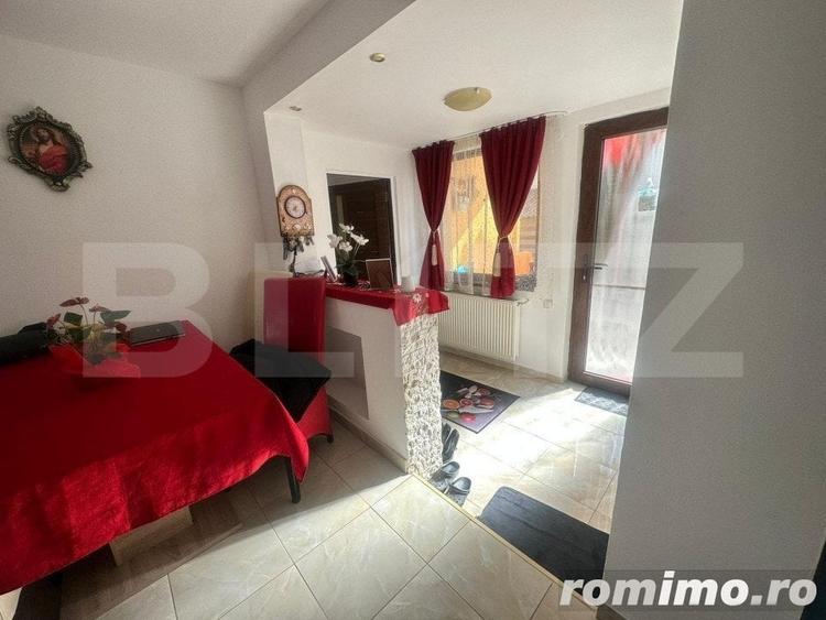 Casă cu 4 camere cu Teren 250 Mp în Central