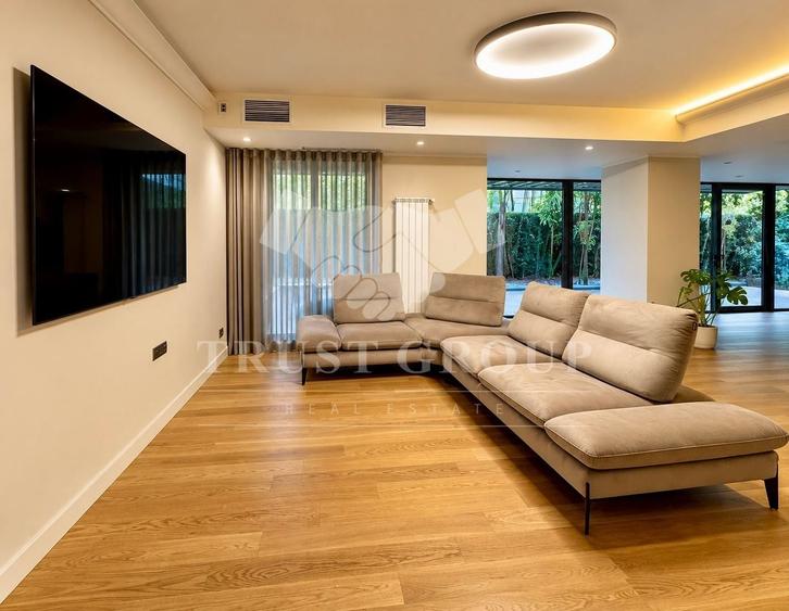 Apartament cu 4 camere decomandat, mobilat în Herăstrău