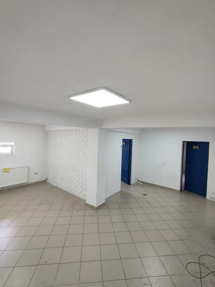 Spațiu comercial, de 65 mp, în Exterior Vest