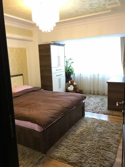 Apartament cu 4 camere decomandat în Burdujeni