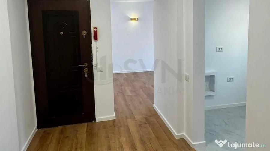 Apartament cu 3 camere decomandat în Ștefan cel Mare