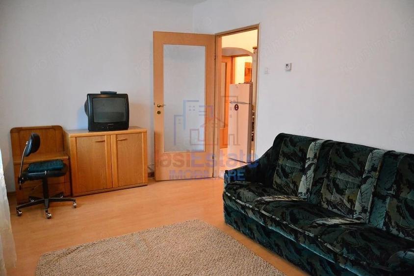Apartament cu 2 camere decomandat în Filiași