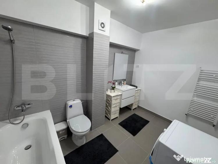 Apartament cu 2 camere decomandat în Rovine
