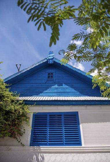 Casă cu 5 camere cu Teren 1424 Mp în Jurilovca