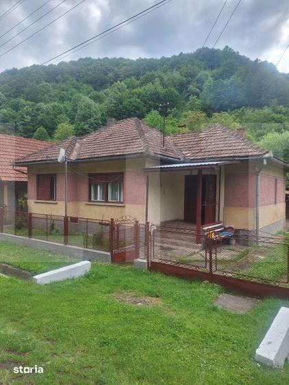 Casa 4 camere, 110 mp, zona Nadrag - 8