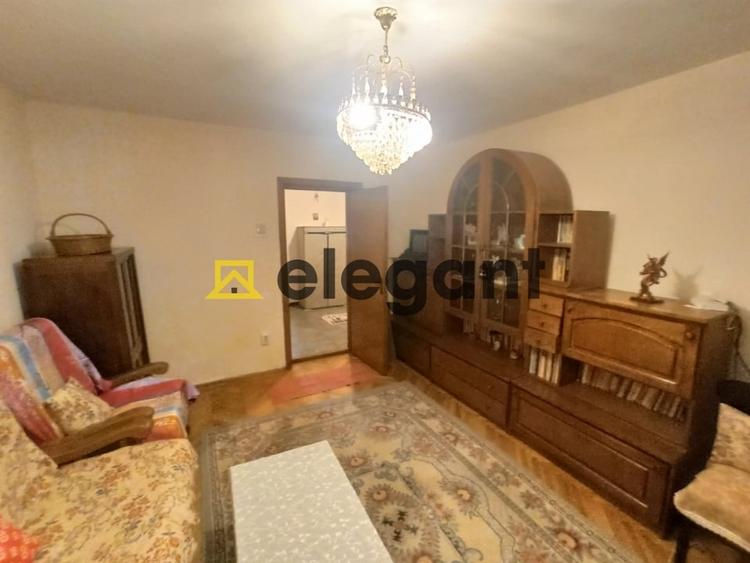 Apartament cu 3 camere decomandat, mobilat în 1 Mai