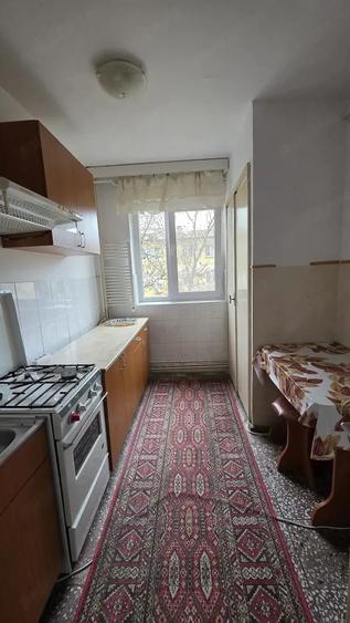 Apartament cu 2 camere semidecomandat în Șagului