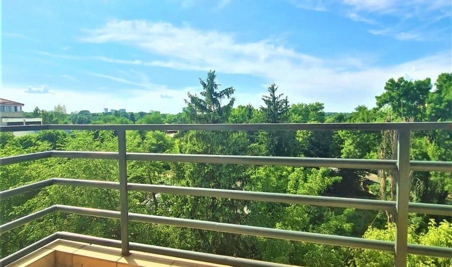 Apartament cu 4 camere în Primăverii