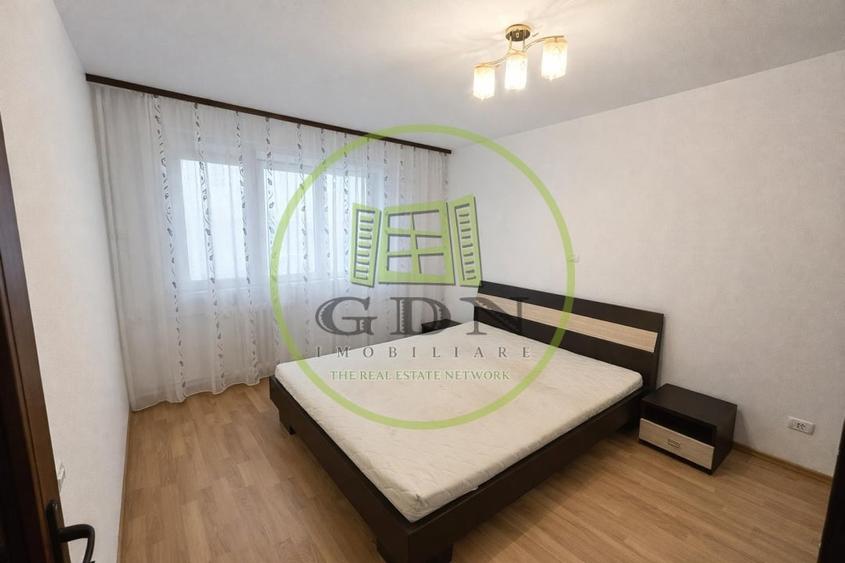 Apartament cu 2 camere semidecomandat, mobilat în Pajura