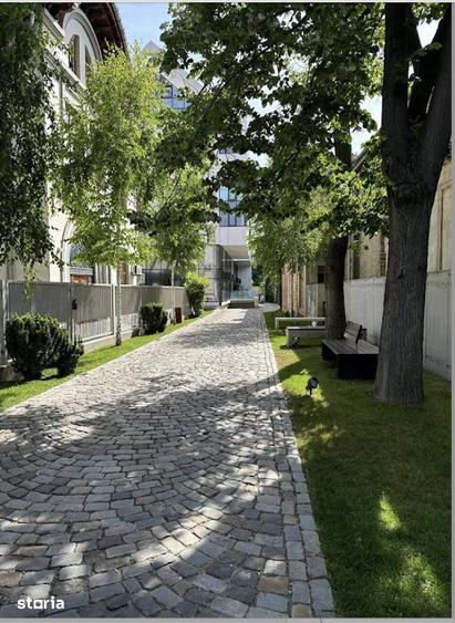 Apartament cu 3 camere decomandat, mobilat în Ultracentral