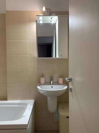 Apartament cu 2 camere semidecomandat în Morarilor