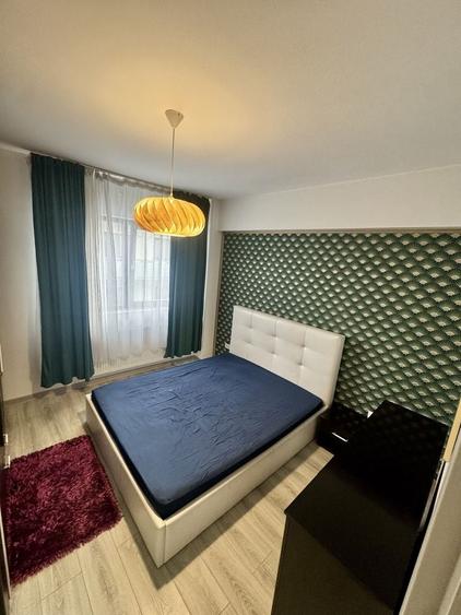 Apartament cu 2 camere decomandat în Valea Adâncă