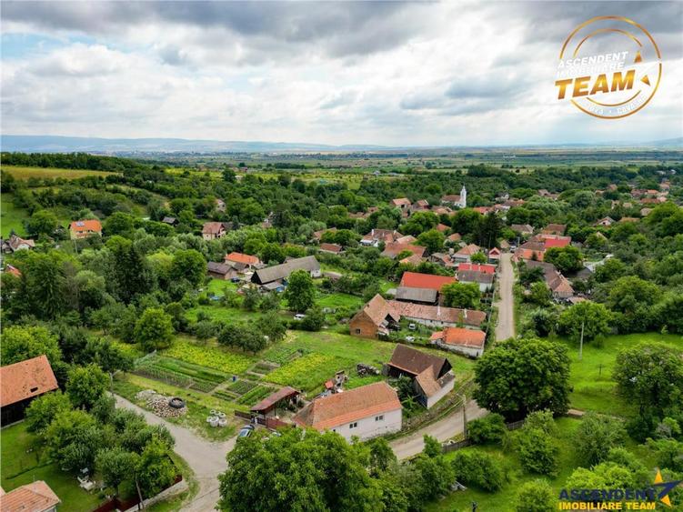 Teren de 681 mp, în Sâncraiu